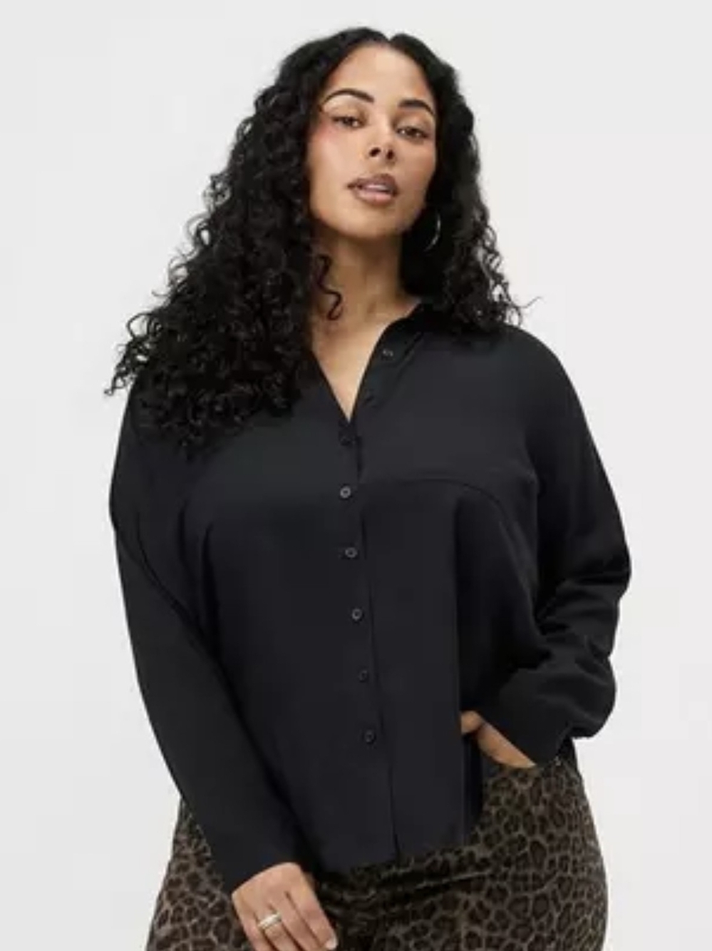 torrid Black Lizzie Challis Button-Front Blouse